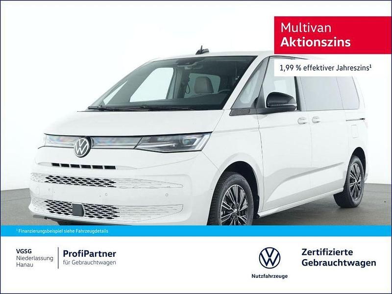 Weiß Gebraucht 2024 VW Multivan Life Van / Kleinbus | 56.990 € (Fairer Preis) - Bild 1/4