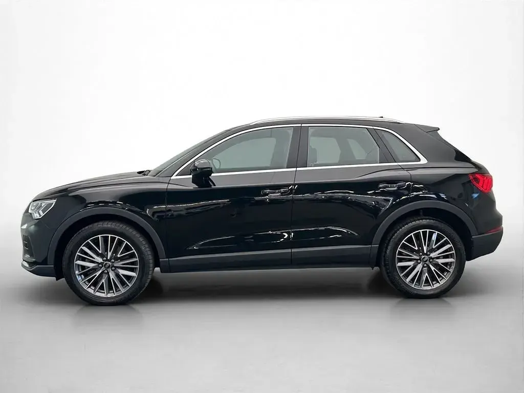 Gebraucht Audi Q3 Comfort 193 PS (141 kW) 2025 Schwarz SUV