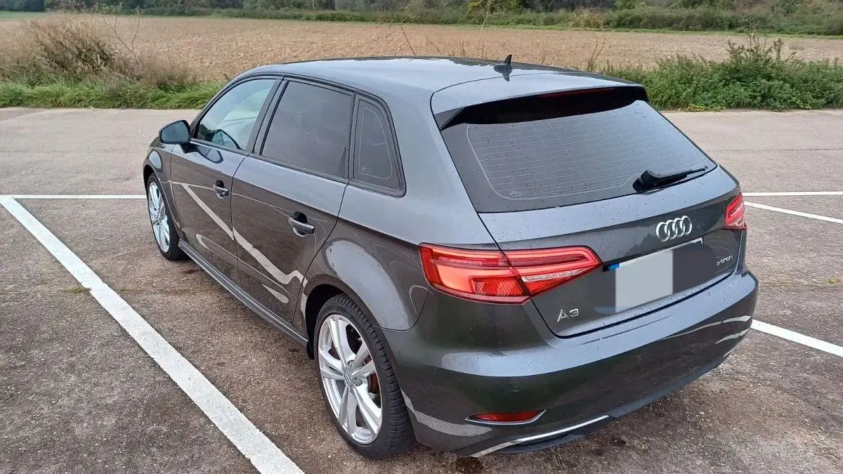 Gebraucht Audi A3 S-Line 204 PS (150 kW) 2020 Grau Limousine