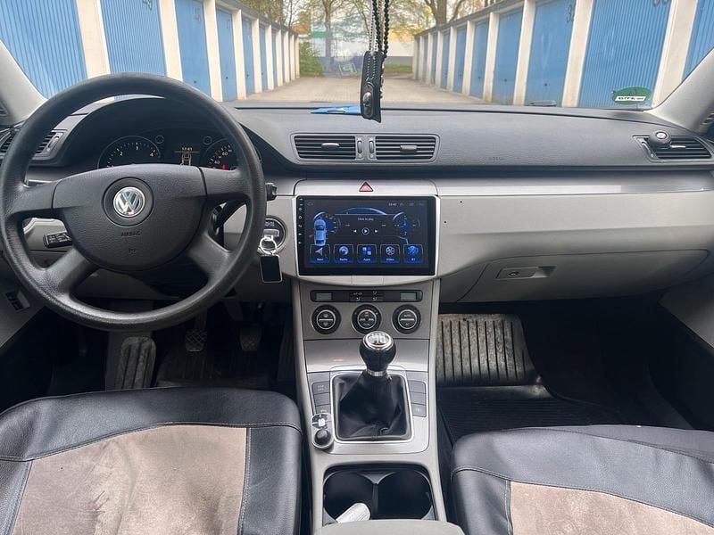 Second-hand VW Passat 2008 Negru Berlinǎ