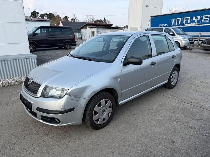 Gebraucht Skoda Fabia Classic 75 PS (55 kW) 2005 Silber Limousine
