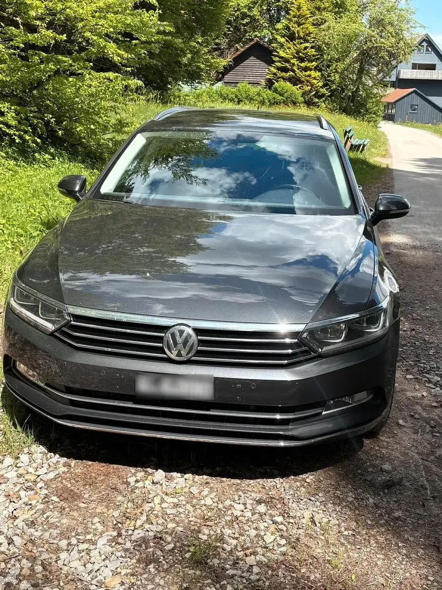 Gebraucht VW Passat Highline 190 PS (139 kW) 2017 Andere farben Kombi