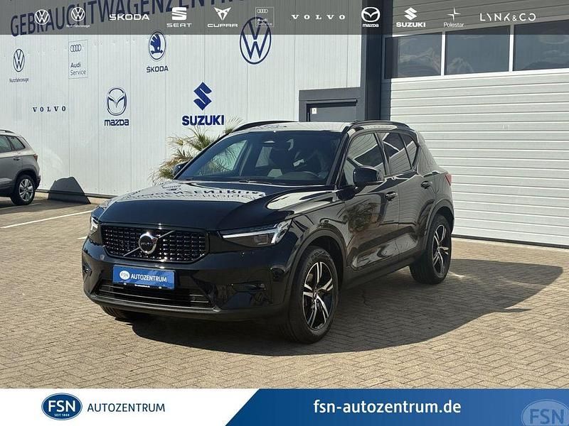 Schwarz Gebraucht 2024 Volvo XC40 Plus SUV | 36.990 € (Fairer Preis) - Bild 1/4