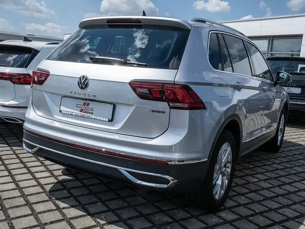 Gebraucht VW Tiguan Elegance 190 PS (139 kW) 2021 Silber SUV