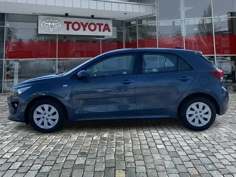Gebraucht Kia Rio Vision 101 PS (74 kW) 2023 (eu3) smoke blue (metallic) Limousine