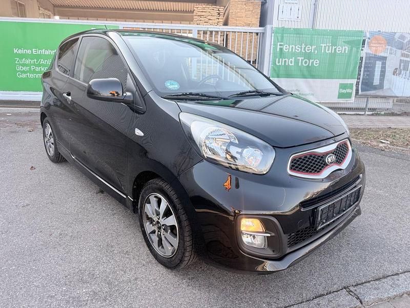 Second-hand Kia Picanto DREAM-TEAM Edition 69 CP (50 kW) 2014 Negru Hatchback