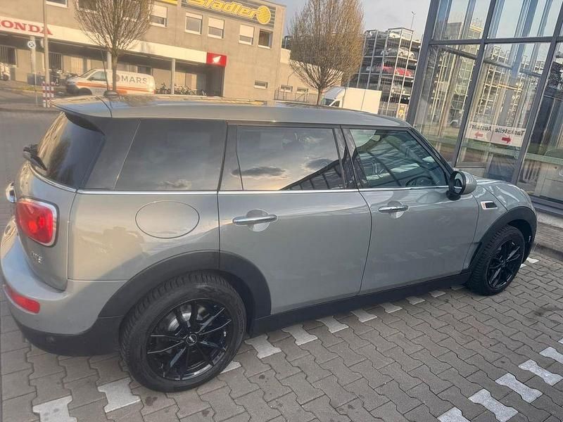 Grau Gebraucht 2017 Mini One Clubman Kombi | 13.500 € (Fairer Preis) - Bild 1/4