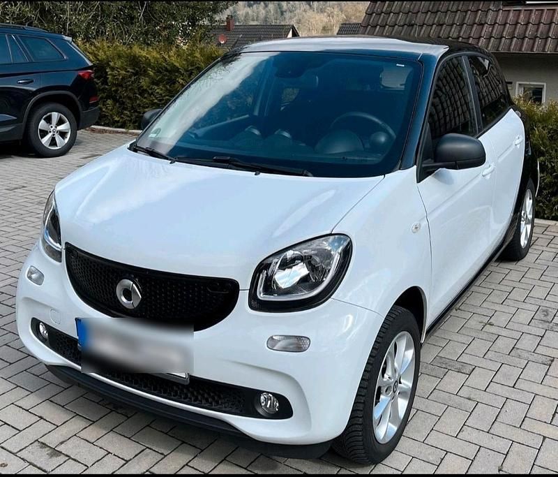Weiß Gebraucht 2019 Smart ForFour Kleinwagen | 8.500 € (Guter Preis) - Bild 1/4
