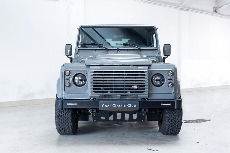 Gebraucht Land Rover Defender 145 PS (106 kW) 2008 Grau SUV