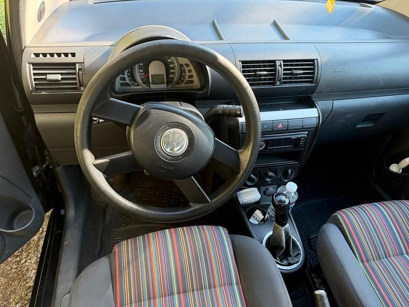 Usata VW Fox 54 CV (39 kW) 2005 Nero Utilitaria