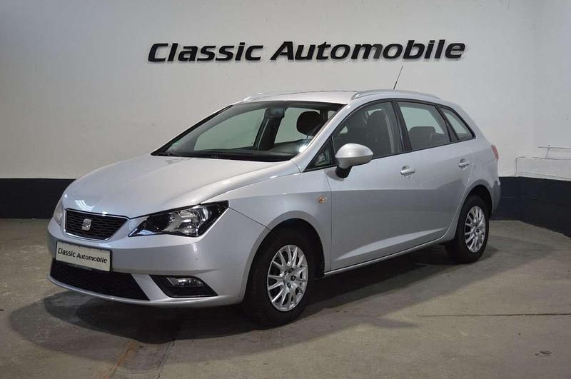 Eissilber/estrella silver Gebraucht 2012 Seat Ibiza ST Style Kombi | 5.990 € (Fairer Preis) - Bild 1/4