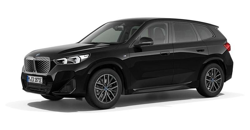 Schwarz Gebraucht 2024 BMW iX1 Luxury Line SUV | 48.523 € (Teuer) - Bild 1/4