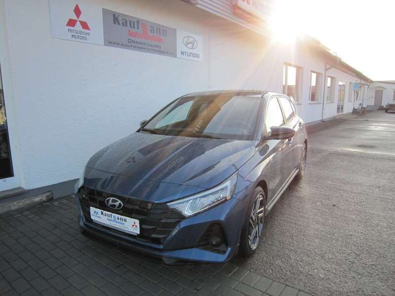 Vibrant blue Neu 2024 Hyundai i20 N Line Kleinwagen | 24.370 € (Etwas zu teuer) - Bild 1/4