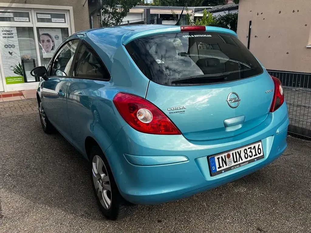 Gebraucht Opel Corsa Active 69 PS (50 kW) 2012 Blau Kleinwagen