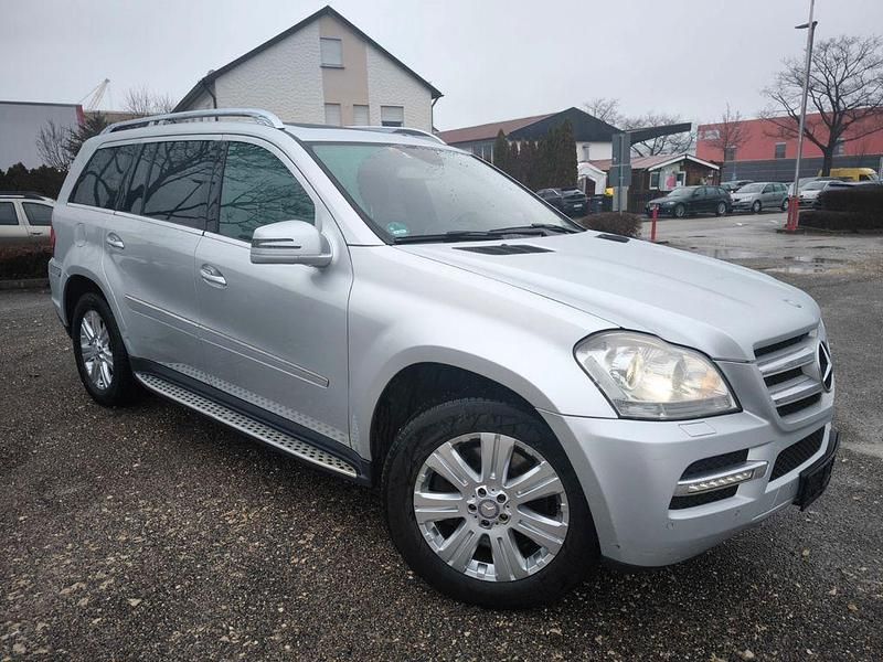 Gebraucht Mercedes GL350 265 PS (194 kW) 2012 Silber SUV