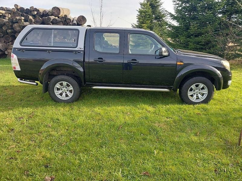 Schwarz Gebraucht 2011 Ford Ranger Abholung | 10.000 € (Superpreis) - Bild 1/4