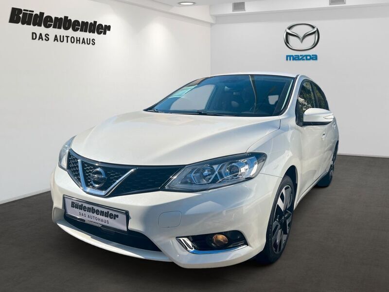 Weiß Gebraucht 2017 Nissan Pulsar N-Connecta Limousine | 10.990 € (Etwas zu teuer) - Bild 1/4