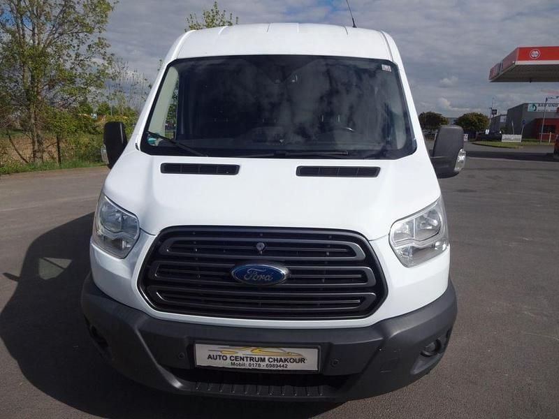Second-hand Ford Transit Trend 170 CP (125 kW) 2017 Alb Monovolum