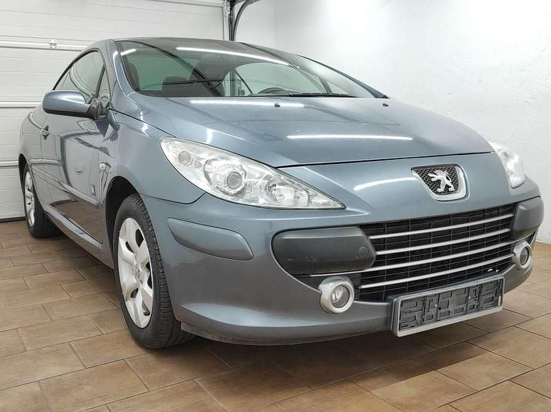 Gebraucht Peugeot 307 CC 140 PS (102 kW) 2007 Lackierung eisengrau/metallic Cabrio