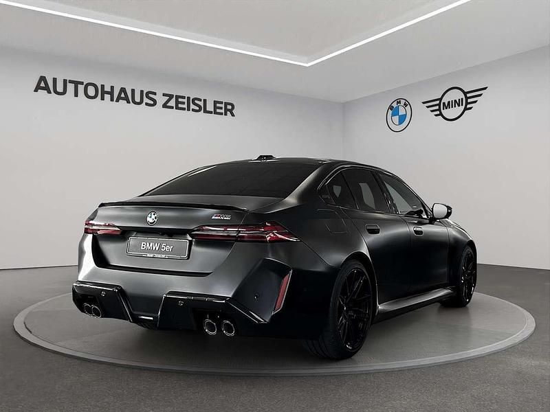 Nowe BMW M5 Performance 727 KM (534 kW) 2026 Czarny Sedan/Limuzyna