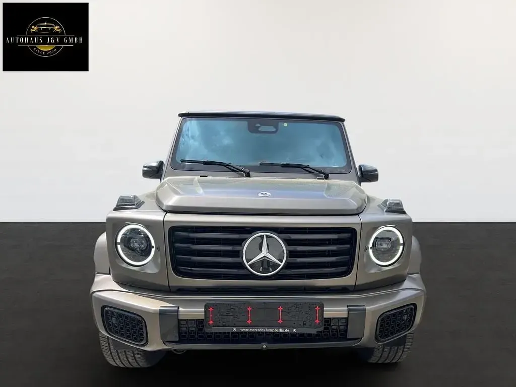 Gebraucht Mercedes G450 AMG line 367 PS (269 kW) 2024 Grau SUV