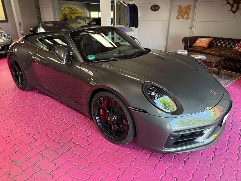 Grau Gebraucht 2023 Porsche 911 Cabrio | 149.911 € (Superpreis) - Bild 1/4