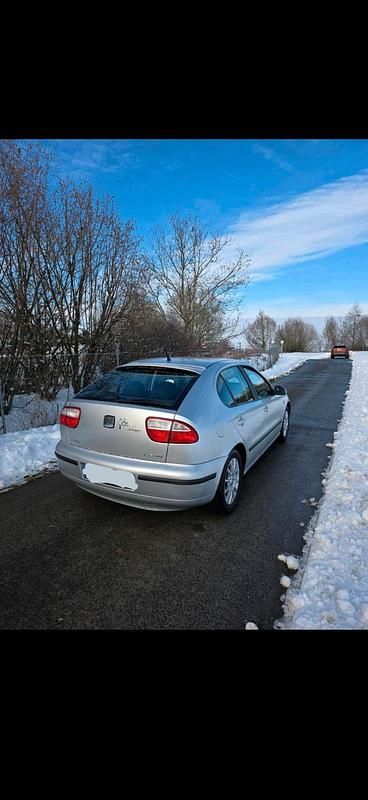 Gebraucht Seat Leon 105 PS (77 kW) 2003 Silber Kleinwagen