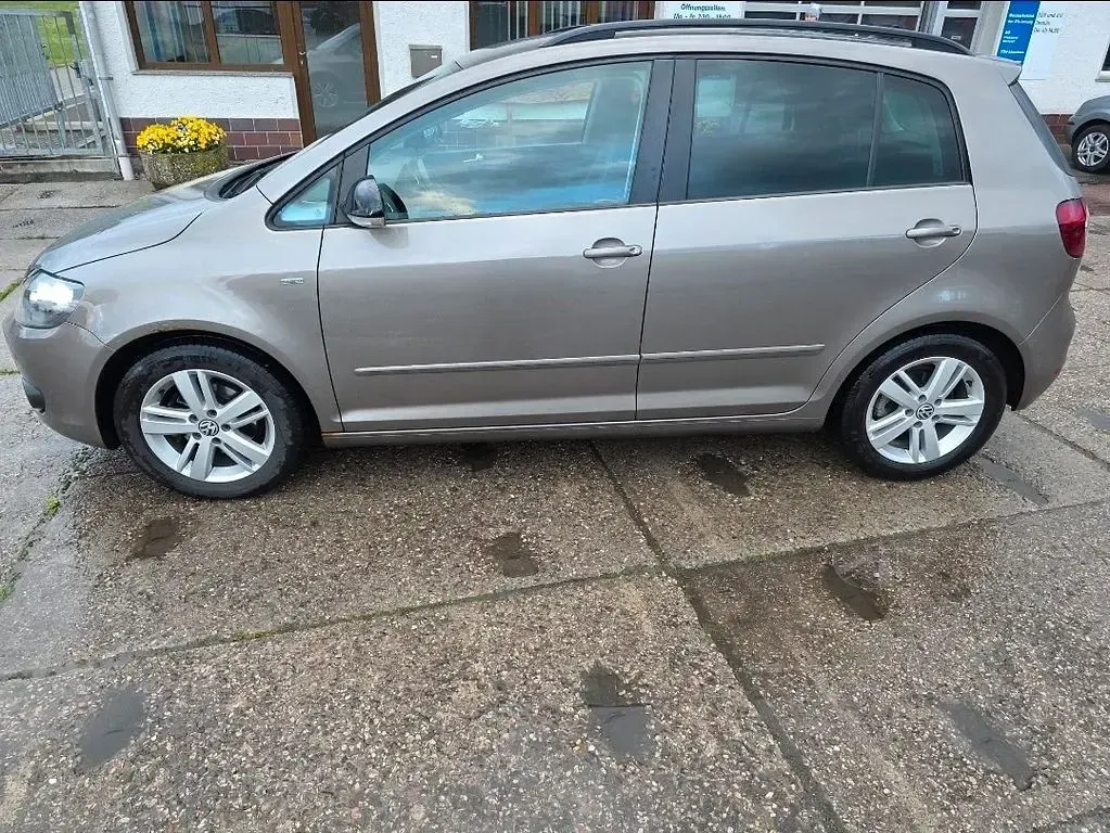 Gebraucht VW Golf Plus Cross Match 105 PS (77 kW) 2013 Grau Van / Kleinbus