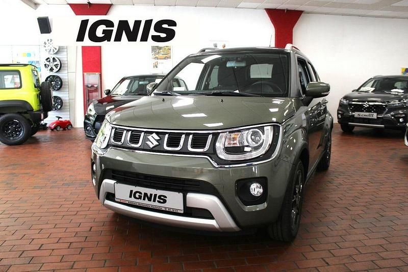 Grün Gebraucht 2024 Suzuki Ignis Comfort+ SUV | 19.450 € (Fairer Preis) - Bild 1/4