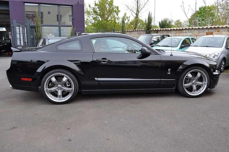 Gebraucht Ford Mustang 305 PS (224 kW) 2006 Schwarz Coupé
