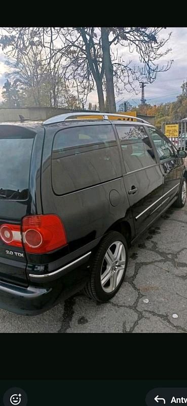 Second-hand VW Sharan 140 CP (102 kW) 2007 Albastru Monovolum