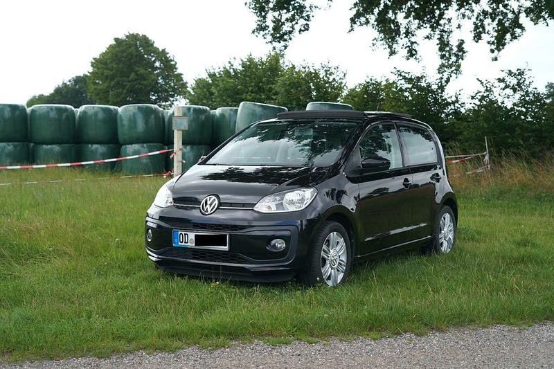 Schwarz Gebraucht 2018 VW up! high up! Kleinwagen | 9.000 € (Fairer Preis) - Bild 1/4