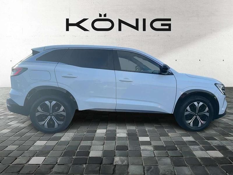 Second-hand Renault Austral Evolution 158 CP (116 kW) 2024 Alb SUV