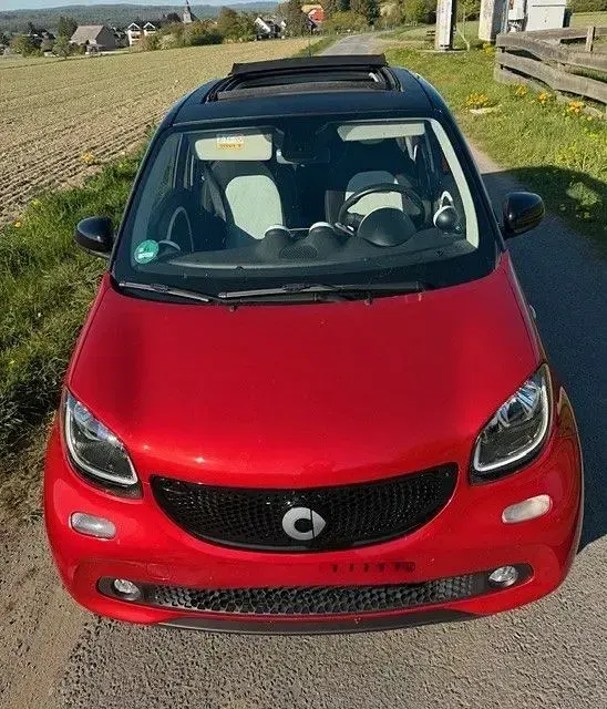 Gebraucht Smart ForFour Passion 90 PS (66 kW) 2015 Rot Kleinwagen