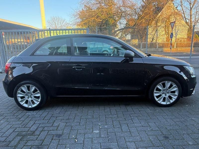 Gebraucht Audi A1 Ambition 86 PS (63 kW) 2011 Schwarz Kleinwagen