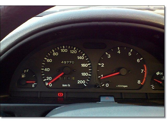 Gebraucht Suzuki Swift GL 53 PS (38 kW) 2001 Rot Kleinwagen