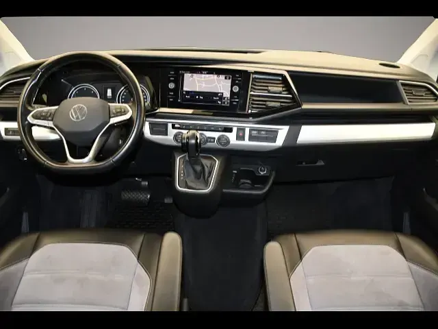 Gebraucht VW Multivan Generation Six 150 PS (110 kW) 2022 Weiß Van / Kleinbus
