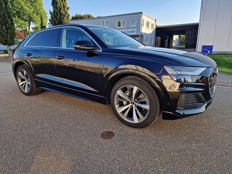 Schwarz Gebraucht 2021 Audi Q8 Sport SUV | 44.900 € (Superpreis) - Bild 1/4