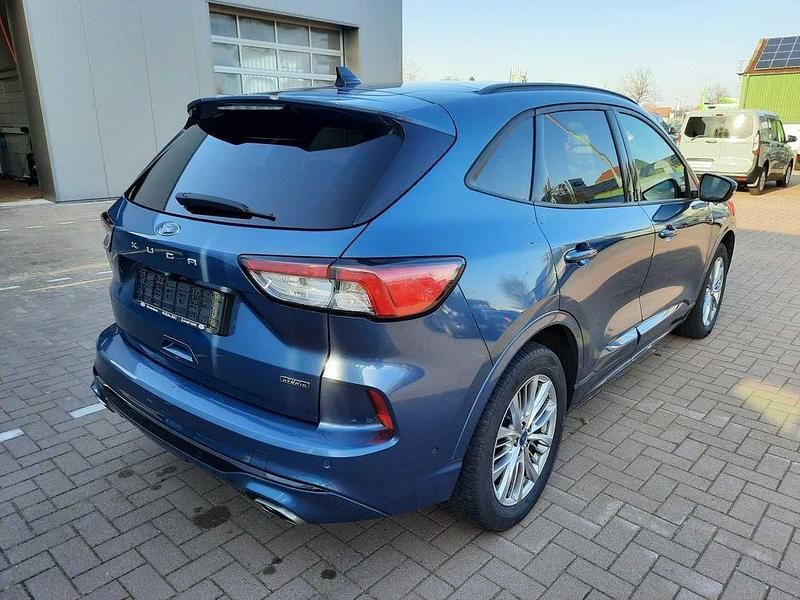 Gebraucht Ford Kuga ST-Line X 152 PS (111 kW) 2022 Chromablau metallic SUV