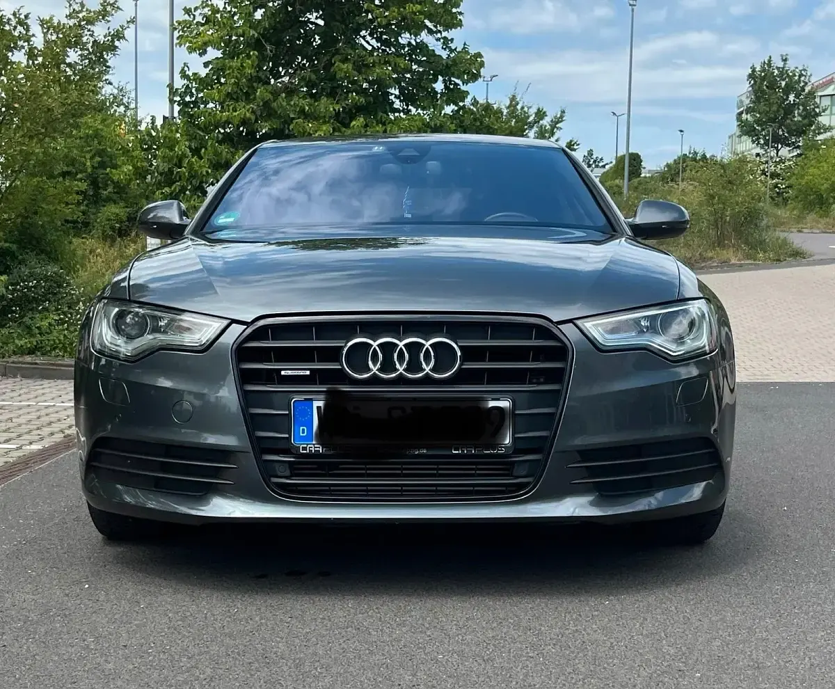 Gebraucht Audi A6 S-Line 245 PS (180 kW) 2012 Grau Limousine