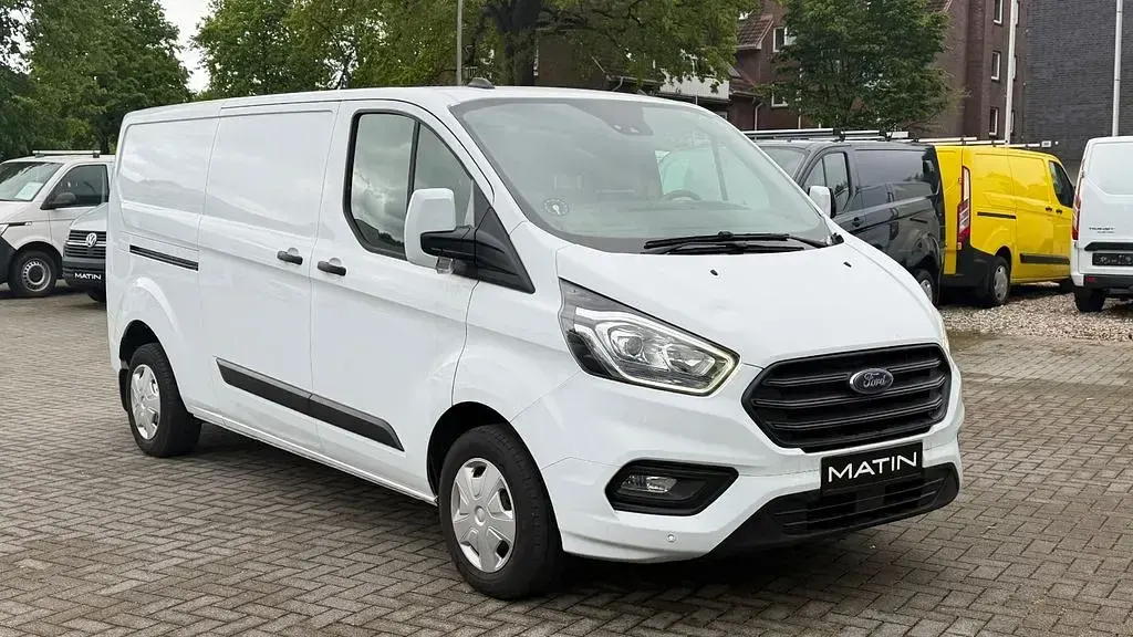 Gebraucht Ford Transit Custom Trend 131 PS (96 kW) 2020 Weiß Van / Kleinbus