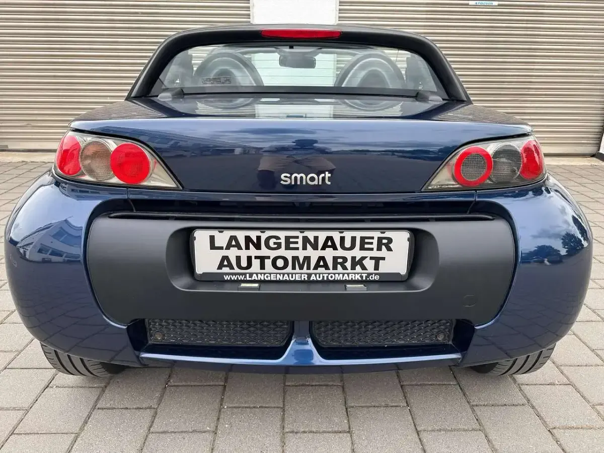 Gebraucht Smart Roadster 61 PS (44 kW) 2003 Sicherheitszelle schwarz Cabrio