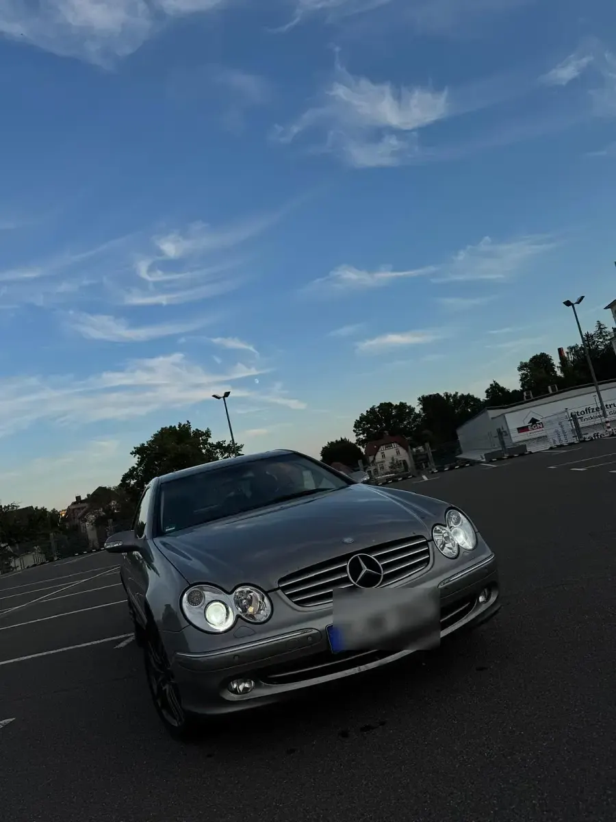 Gebraucht Mercedes CLK200 163 PS (119 kW) 2004 Silber Coupé