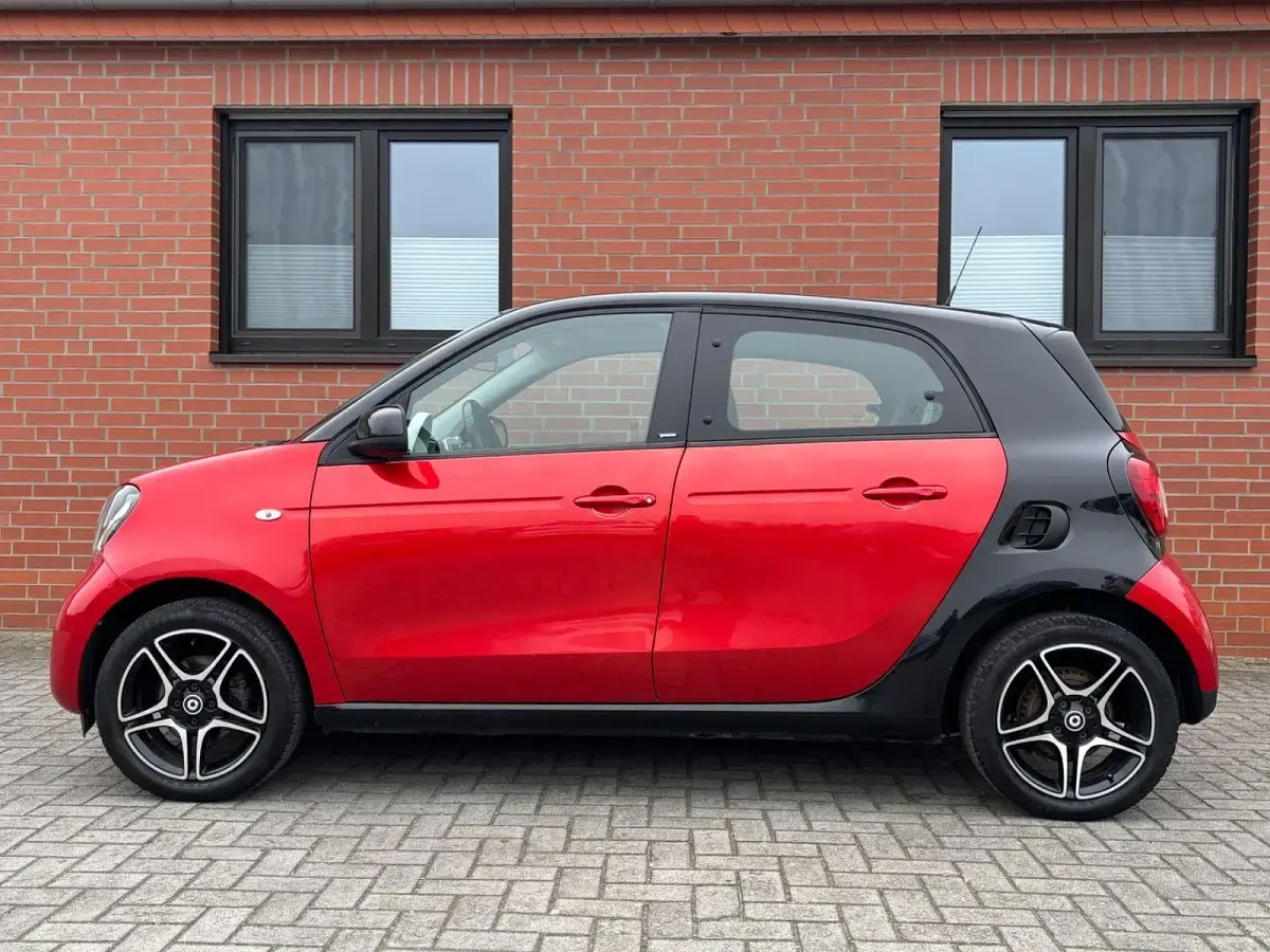 Gebraucht Smart ForFour Passion 90 PS (66 kW) 2015 Rot Kleinwagen