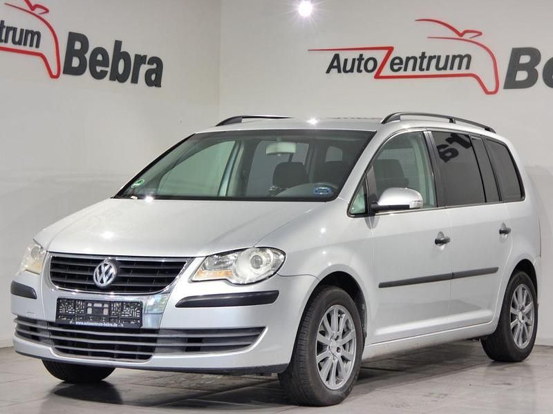 Reflexsilber metallic Gebraucht 2006 VW Touran Conceptline Van / Kleinbus | 3.290 € (Fairer Preis) - Bild 1/4
