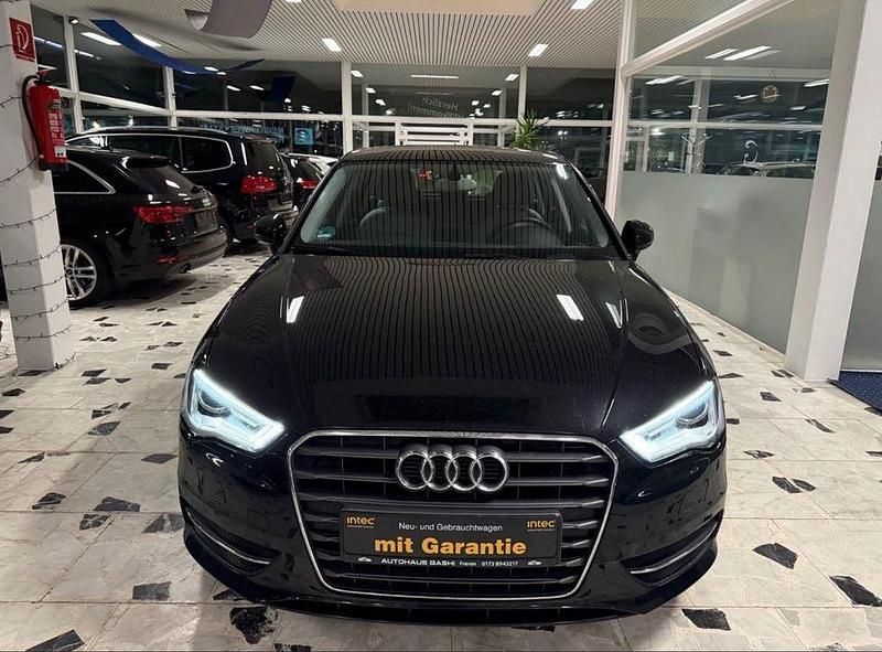 Gebraucht Audi A3 Attraction 150 PS (110 kW) 2014 Schwarz Limousine