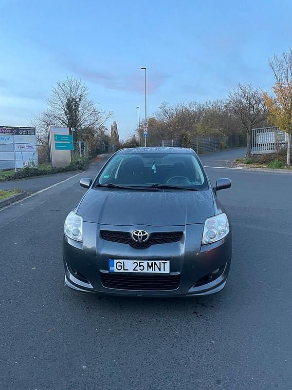 Gebraucht Toyota Auris 124 PS (91 kW) 2007 Grau Kleinwagen