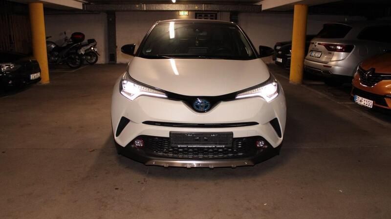 Weiß Gebraucht 2018 Toyota C-HR SUV | 18.500 € (Fairer Preis) - Bild 1/4