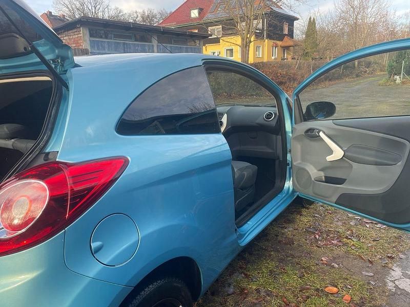 Gebraucht Ford Ka Titanium 69 PS (50 kW) 2009 Blau Kleinwagen