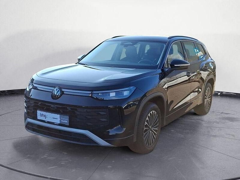 Gebraucht VW Tayron Life 150 PS (110 kW) 2025 Schwarz SUV